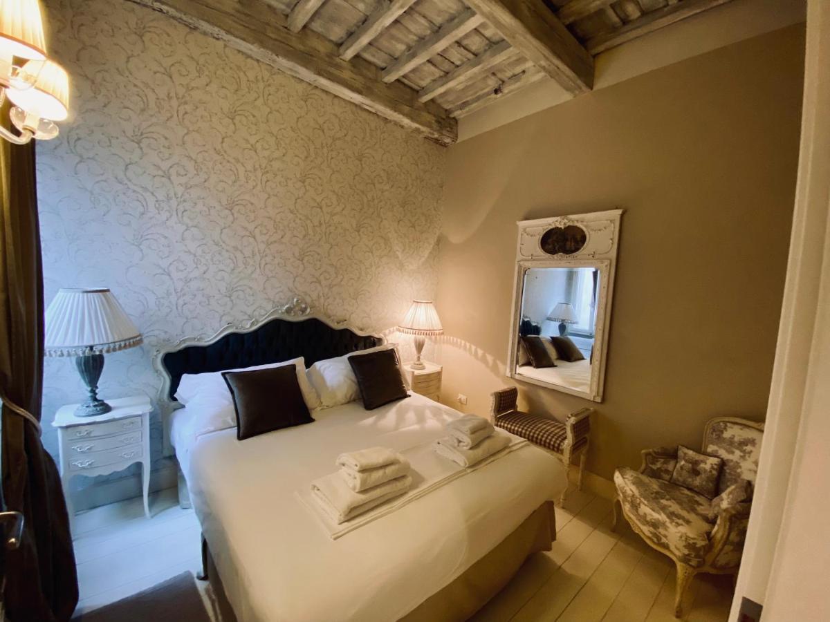 White Florence Suite Экстерьер фото
