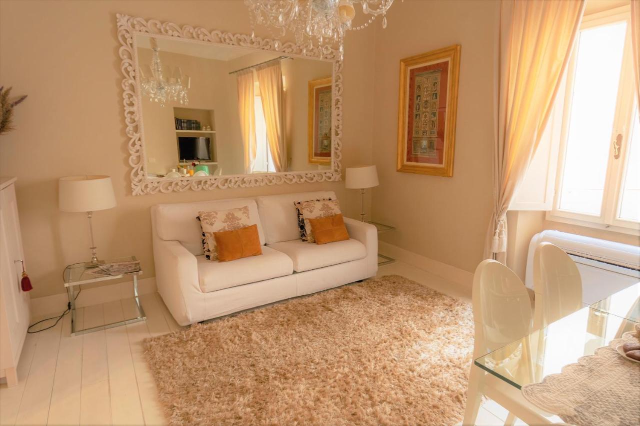 White Florence Suite Экстерьер фото