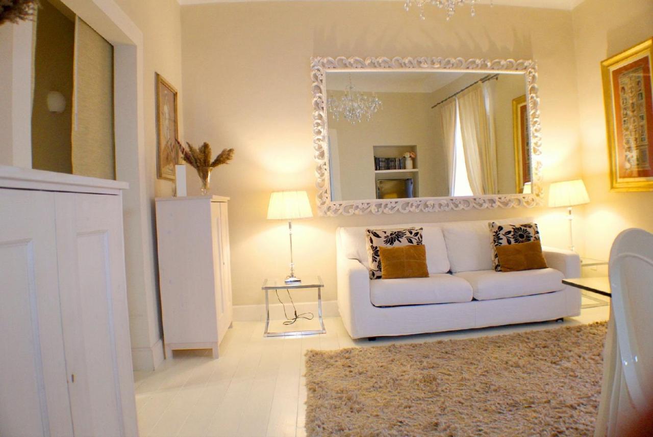 White Florence Suite Экстерьер фото