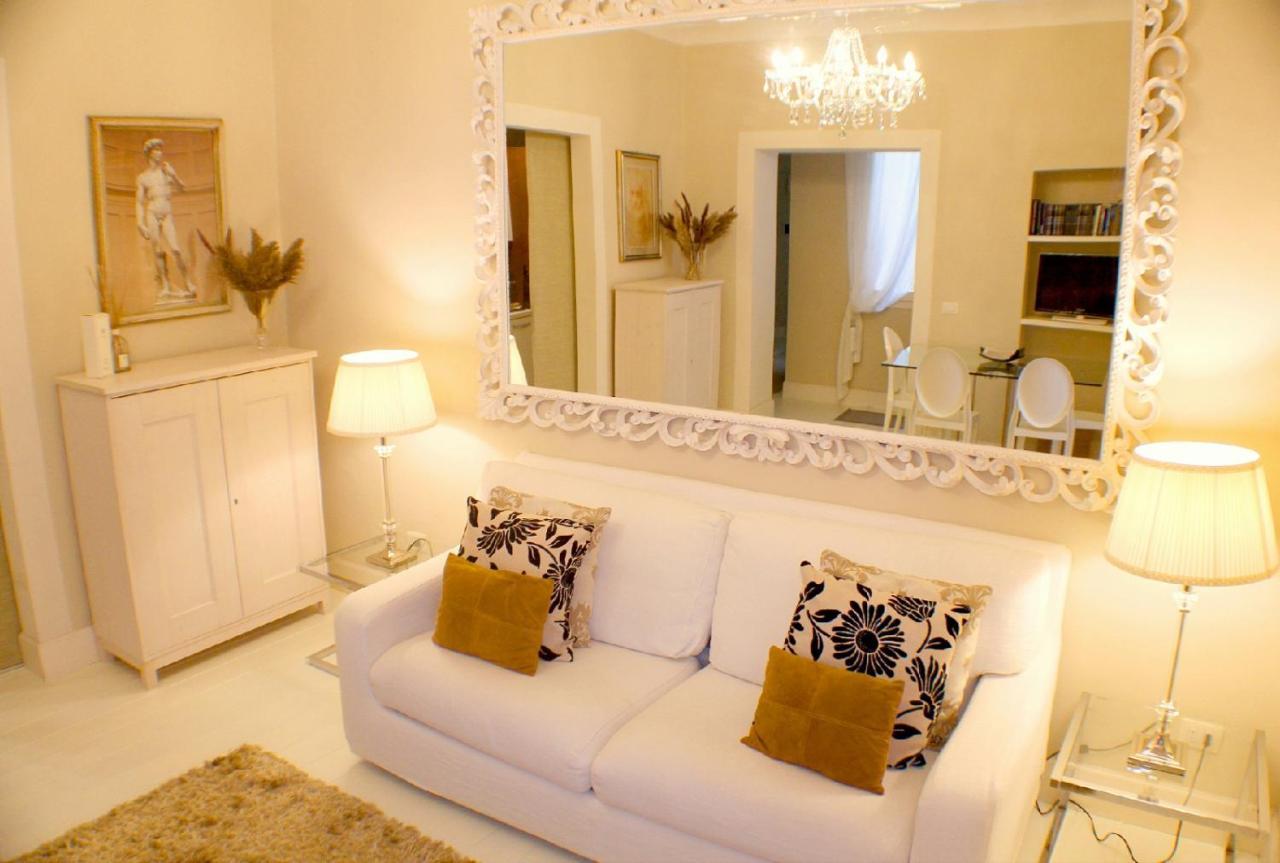White Florence Suite Экстерьер фото
