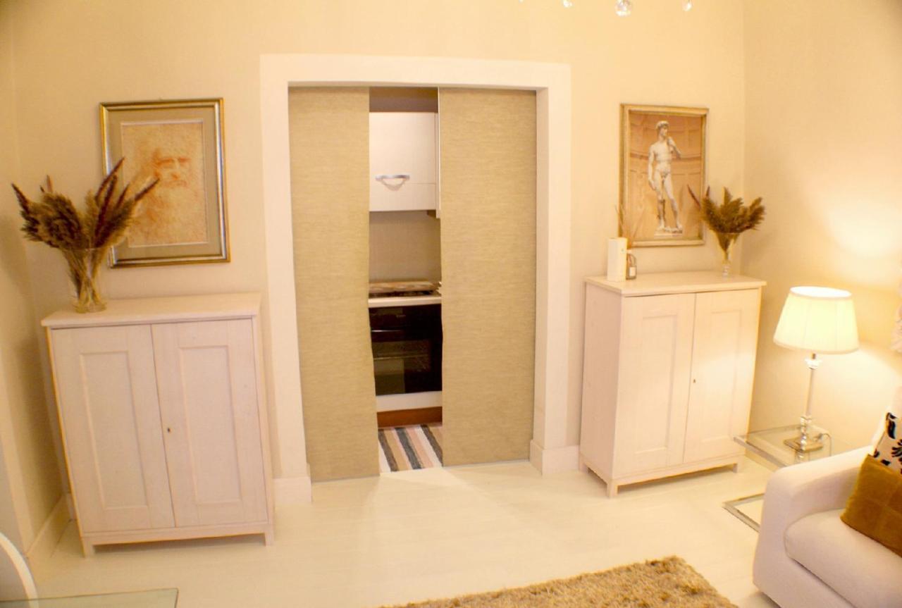 White Florence Suite Экстерьер фото